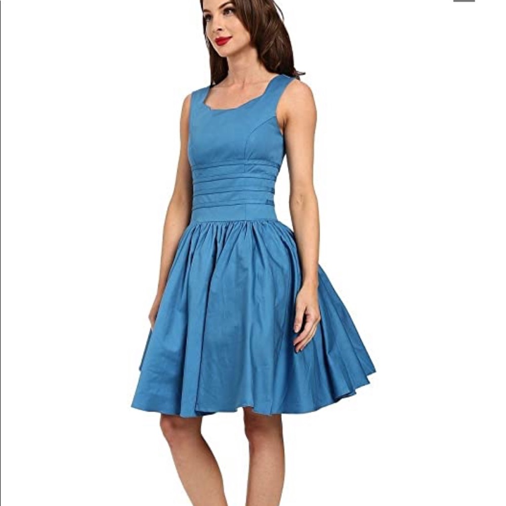 NWT Unique Vintage Roman Holiday Dress - L